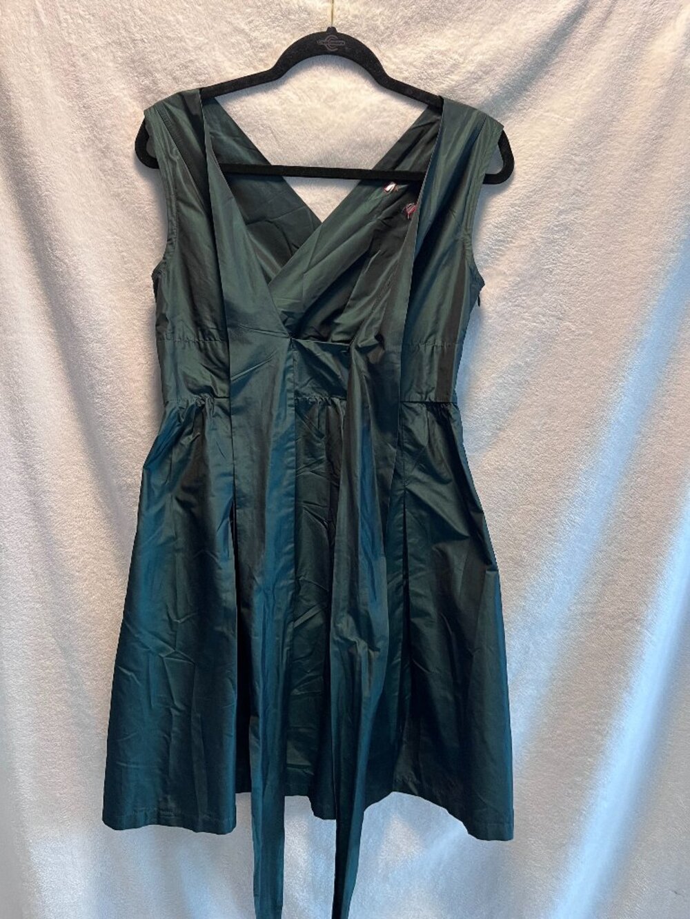 Max&Co (Max Mara) Taffeta Wrap Dress V-Neck in Dark Green | size 4